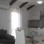 Roberta Apartmán *